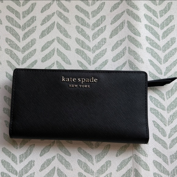 kate spade Handbags - Kate Spade Black Saffiano Leather Wallet